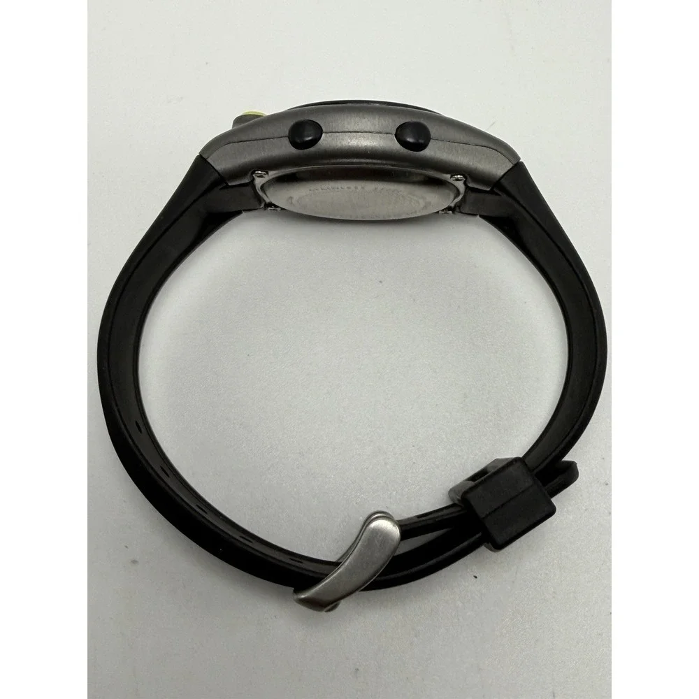 Fastrack By Titan 4003PP01 New Battery‎ Mens Digital Watch 38MM 8